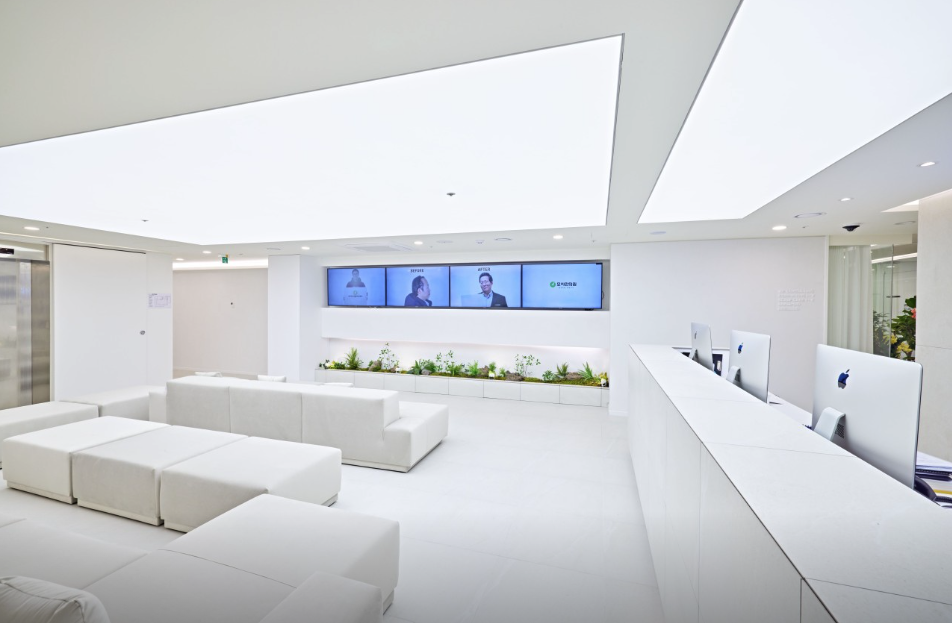 Moaman Hair Clinic